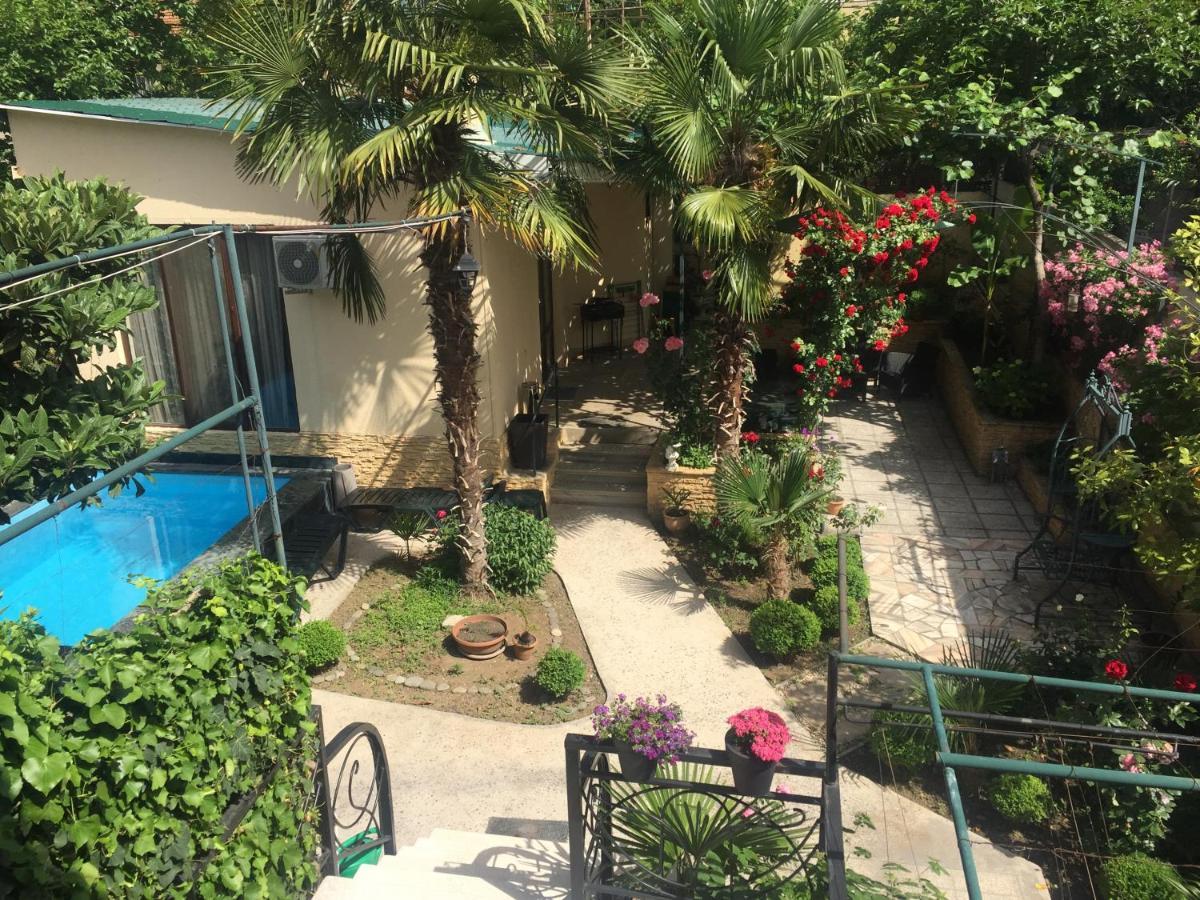 House 41 Bed & Breakfast Тбилиси Екстериор снимка