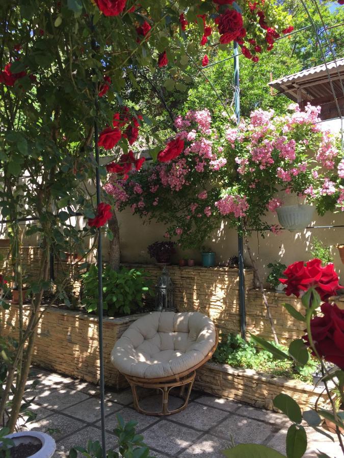 House 41 Bed & Breakfast Тбилиси Екстериор снимка