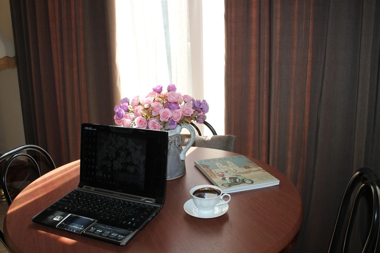 House 41 Bed & Breakfast Тбилиси Екстериор снимка